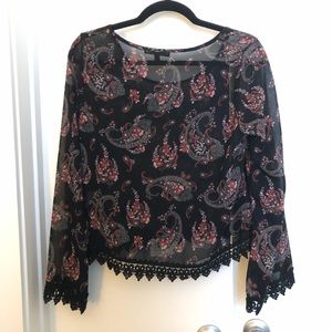 Semi sheer American Eagle top